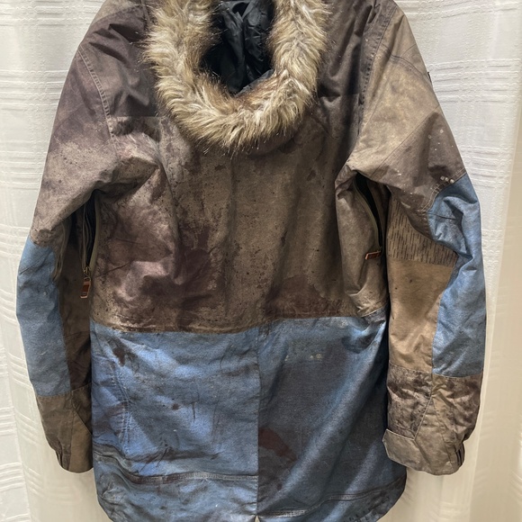 Burton Analog snowboard jacket - Picture 3 of 14